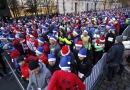 Više od 2.500 kostimiranih trkača i hodača sudjelovalo u Zagreb Advent Runu