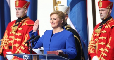 Vojska tjerala paunove da Kolinda može spavati