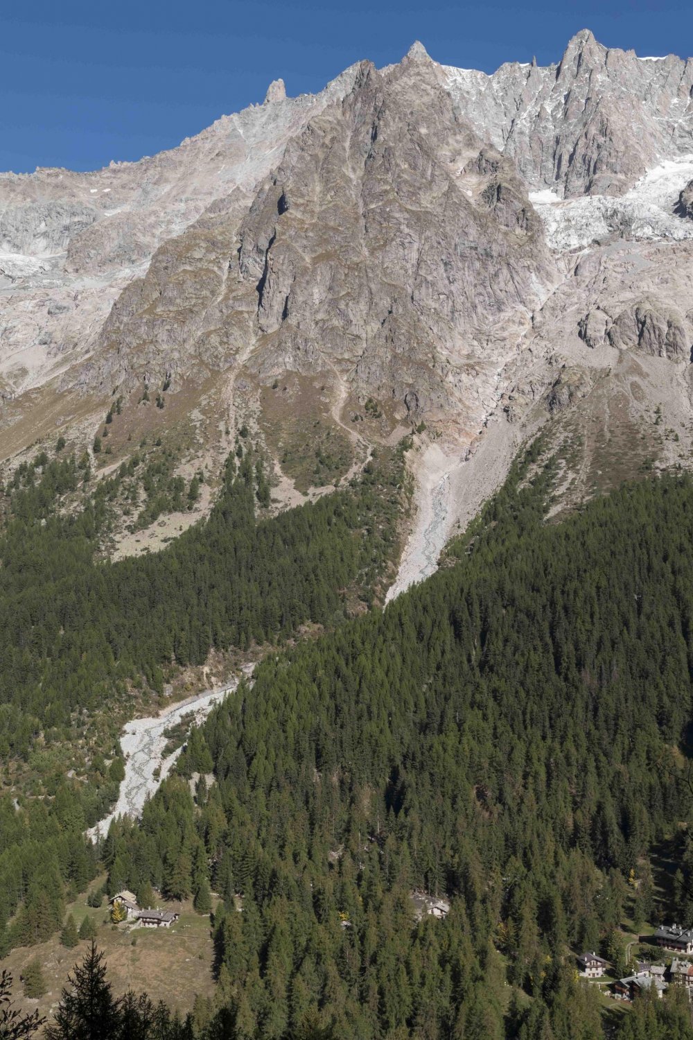 Ledenjak Panpincieux na Mont Blancu
