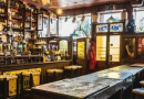 Brojni vlasnici restorana i trgovina bore se kako bi pronašli osoblje za božićno otvaranje