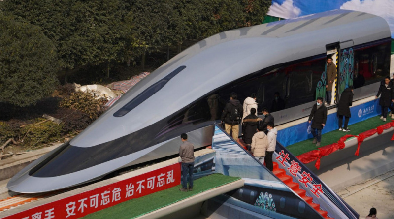 Prototip magleva koji juri 620 km/h