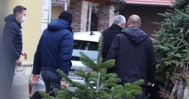 Više ministara na udaru istražitelja, Horvata odvezla policija, u Vladi u tijeku sastanak