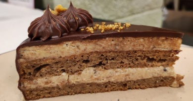 Znate li koji je najbolji način da vam povijest sjedne na želudac - i to bez gorčine?